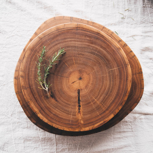 Queijaria Alpi - Tábua de madeira rústica artesanal Tronco